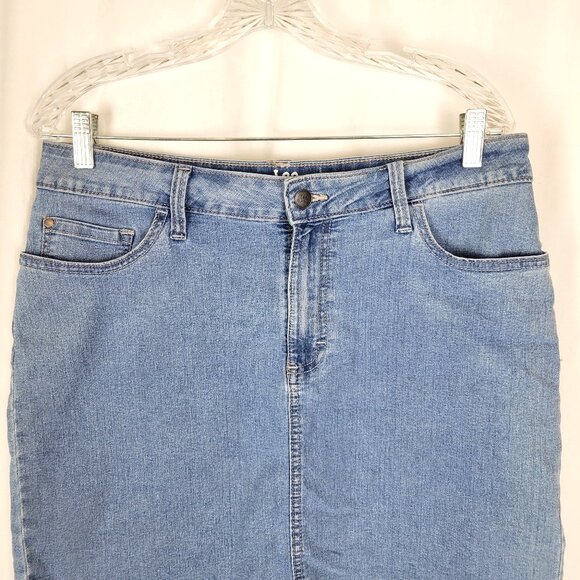 LEE Rider's Denim Mid-Rise Skirt - Size 14M - Picture 2 of 6